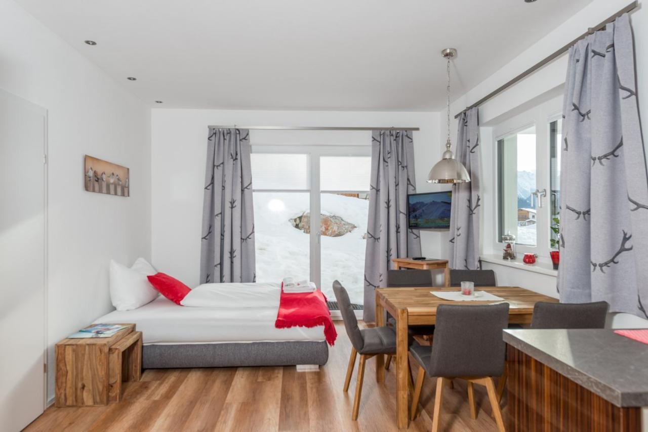 Appartement - Das Kleine Bleiberger By Schladmingurlaub Bagian luar foto