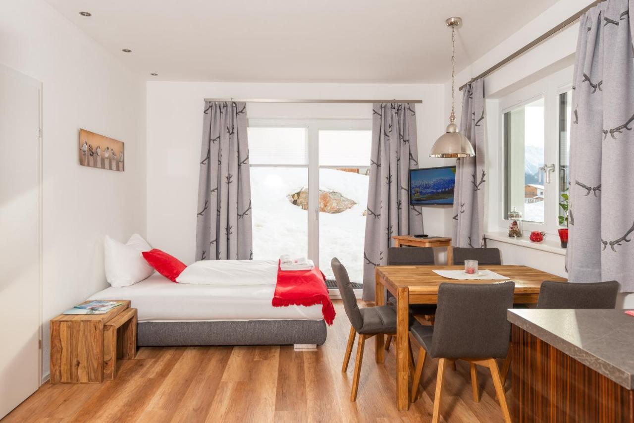 Appartement - Das Kleine Bleiberger By Schladmingurlaub Bagian luar foto